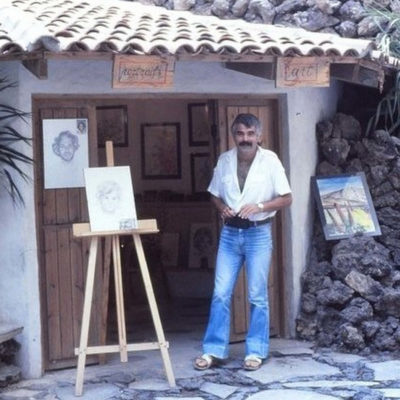 a) La Cabaña del Arte b